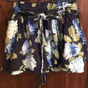 Blue floral Abercrombie flouncy short skirt